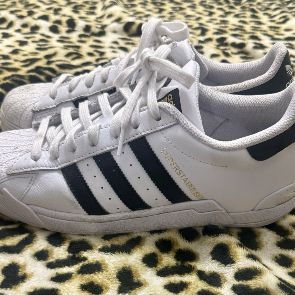 Adidas Superstars- Pre-Owned